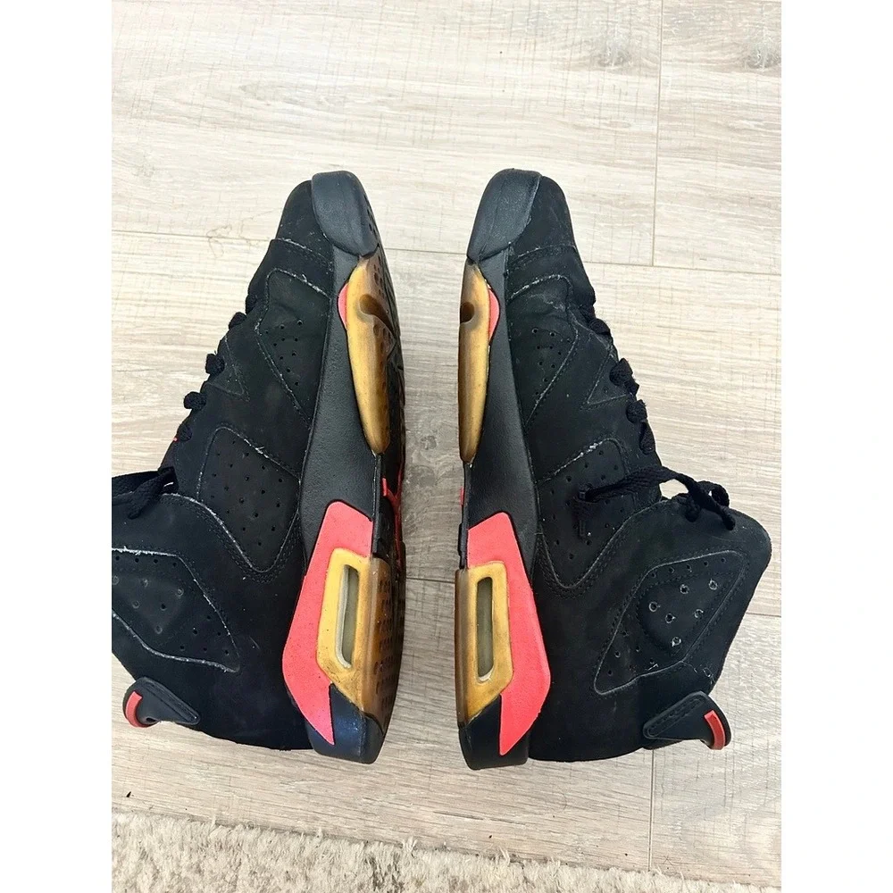 Nike Air Jordan 6 Retro Black Infrared GS Kids Youth 7Y‎ 384665-023